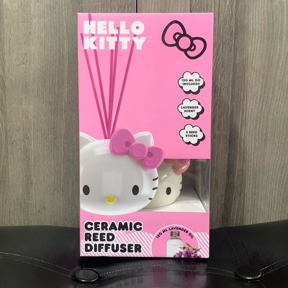 Sanrio Other - New Hello Kitty Face In Pink Bow Ceramic Reed Diffuser Lavender In Box By Sanrio